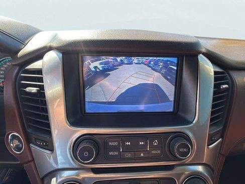 Used 2018 Chevrolet Tahoe Premier image 13