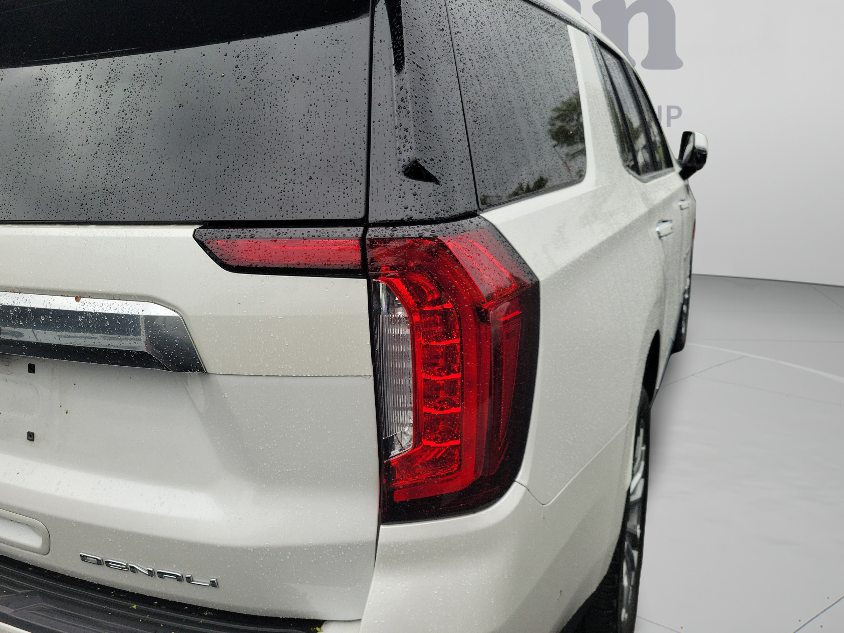 Used 2024 GMC Yukon Denali w/ Denali Reserve Package AWD/4WD image 19