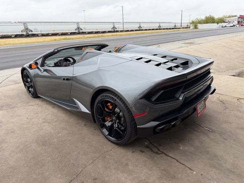 Used 2019 Lamborghini Huracan LP 580-2 image 21