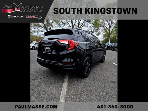 Used 2023 GMC Terrain SLE w/ Driver Convenience Package AWD/4WD image 7