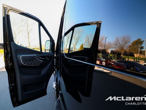 New 2024 Mercedes-Benz Sprinter 3500 image 9