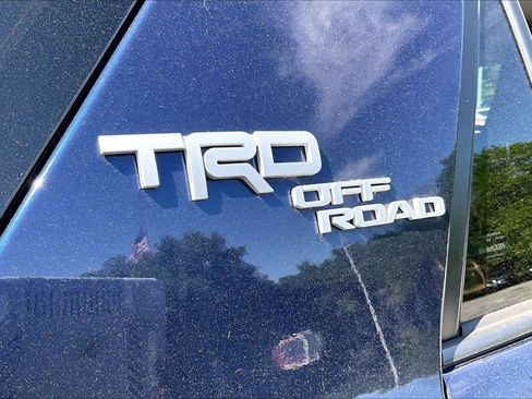 Used 2019 Toyota 4Runner TRD Off-Road AWD/4WD image 10