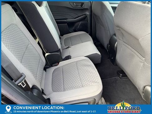 Used 2022 Ford Escape SE image 11