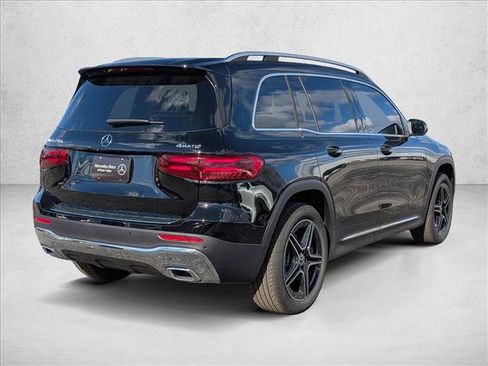 New 2026 Mercedes-Benz GLB 250 4MATIC image 2