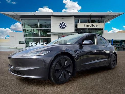 Used 2025 Tesla Model 3 Long Range RWD image 2