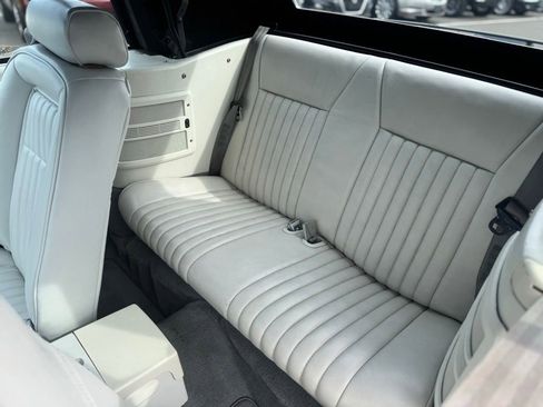 Used 1990 Ford Mustang LX RWD image 33