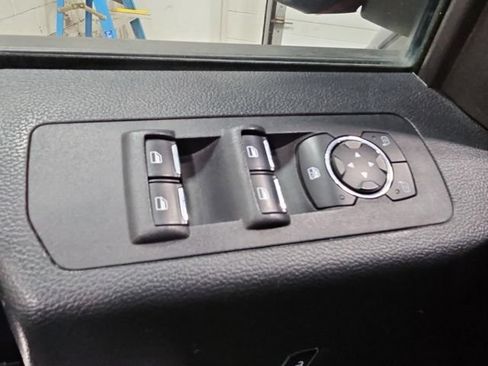 Used 2016 Ford F150 XLT w/ Equipment Group 302A Luxury AWD/4WD image 9
