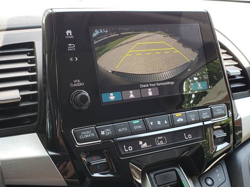 Used 2018 Honda Odyssey EX-L image 21