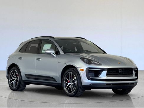 New 2026 Porsche Macan S image 10