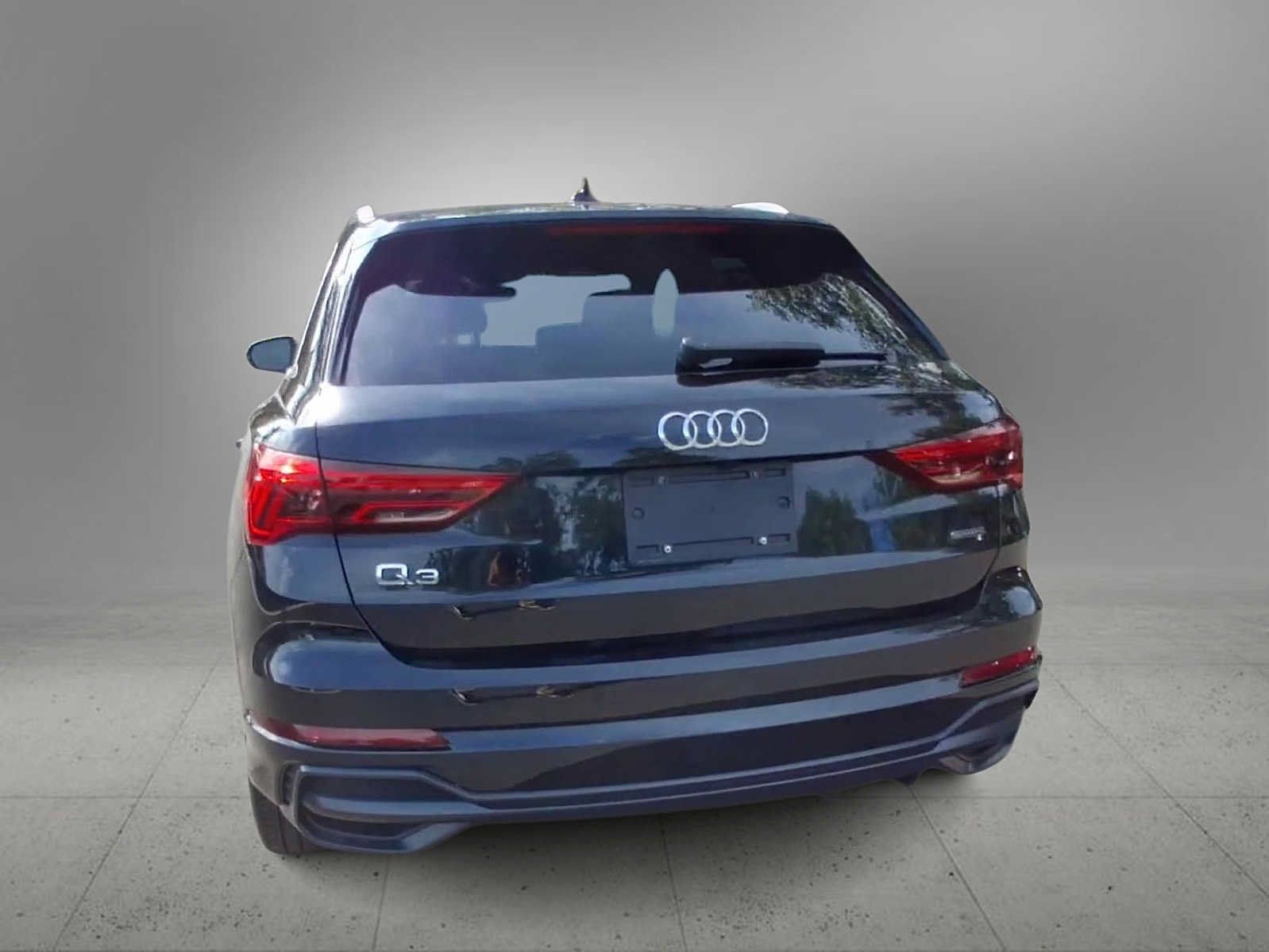 Used 2022 Audi Q3 2.0T Premium AWD/4WD image 7