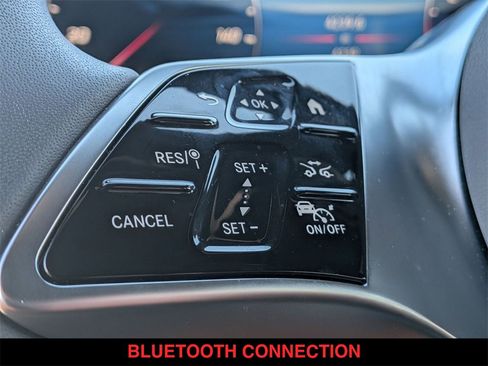 Used 2026 Mercedes-Benz GLC 300 GLC 300 image 18