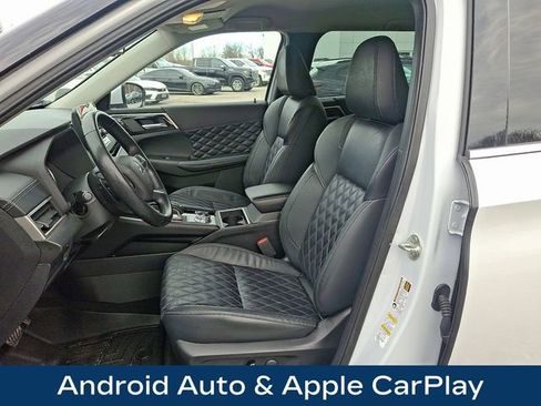 Used 2022 Mitsubishi Outlander SEL image 18