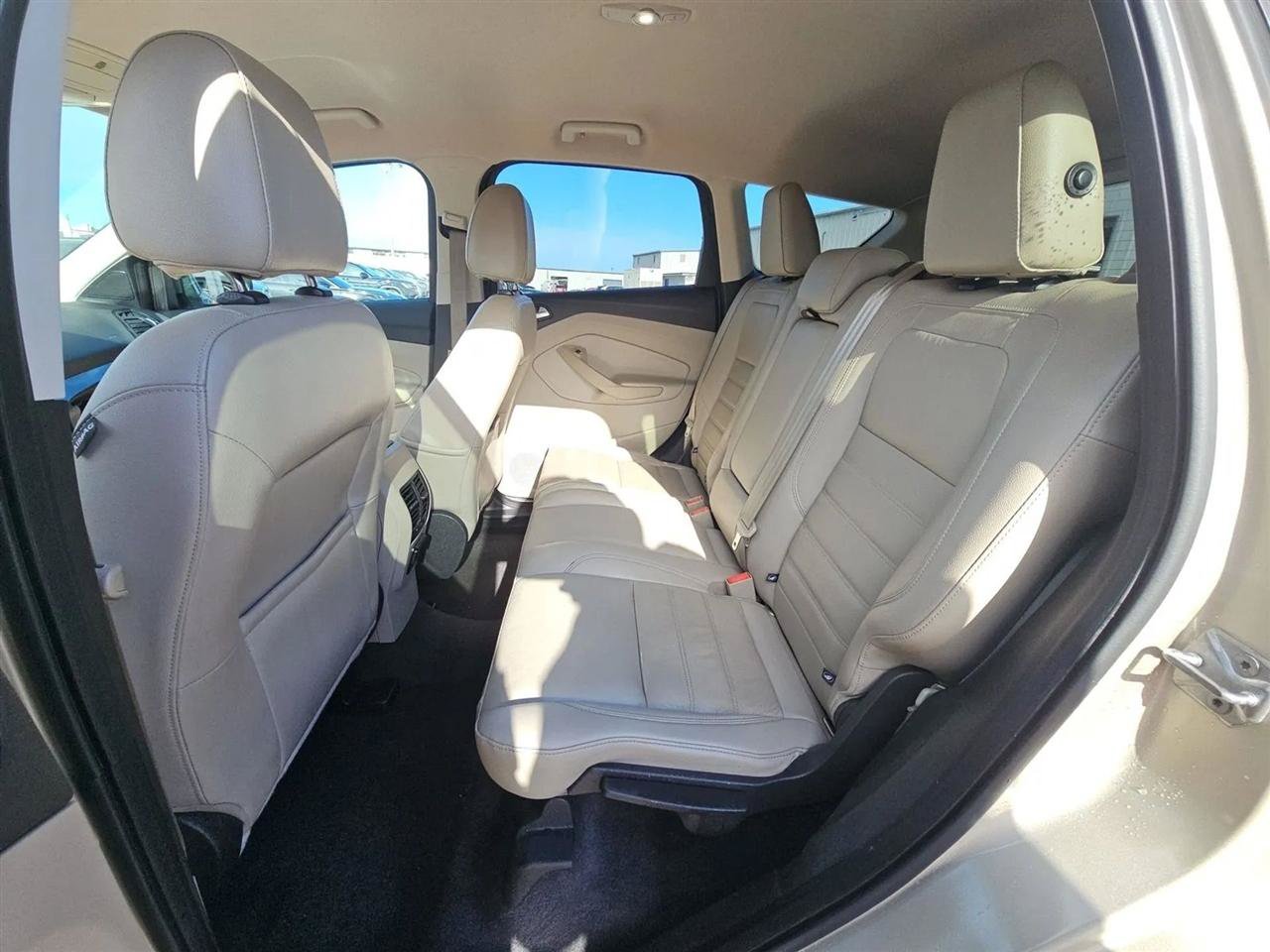 Used 2017 Ford Escape Titanium FWD image 19