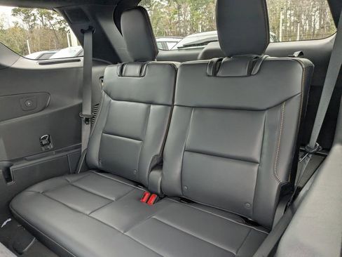 New 2026 Ford Explorer ST-Line w/ ST-Line Street Pack image 15