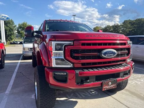 Used 2021 Ford F250 Lariat w/ Lariat Ultimate Package AWD/4WD image 7