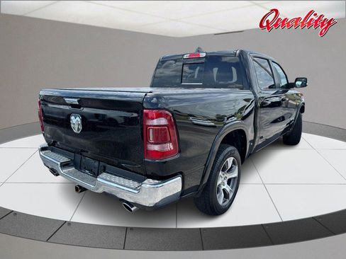 Used 2021 RAM 1500 Laramie AWD/4WD image 3