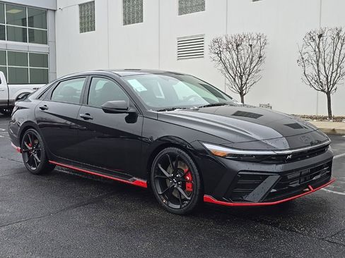 New 2026 Hyundai Elantra N FWD image 4