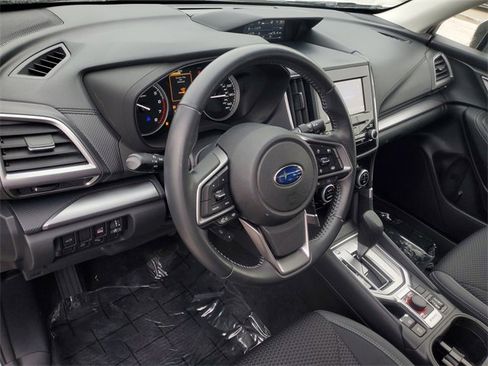 Used 2020 Subaru Forester Premium image 16