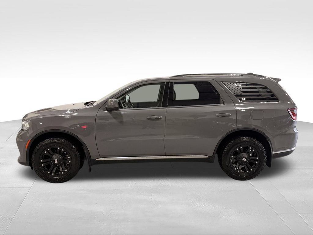 Used 2021 Dodge Durango SXT AWD/4WD image 2