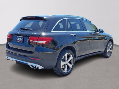 Used 2016 Mercedes-Benz GLC 300 4MATIC image 5