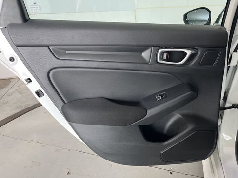 Used 2023 Honda Civic LX image 27