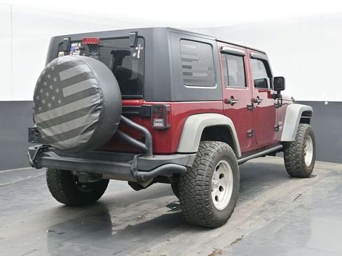 Used 2012 Jeep Wrangler Unlimited Sport w/ Max Tow Pkg AWD/4WD image 10