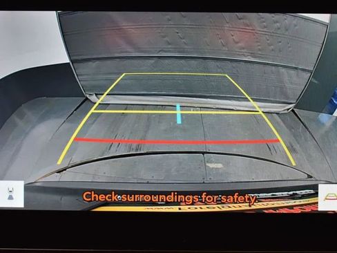 Used 2025 Toyota RAV4 LE image 31