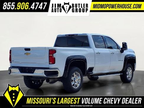 Used 2025 Chevrolet Silverado 2500 LTZ w/ LTZ Convenience Package AWD/4WD image 28