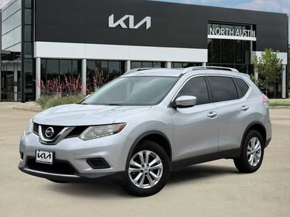 Used 2015 Nissan Rogue SV