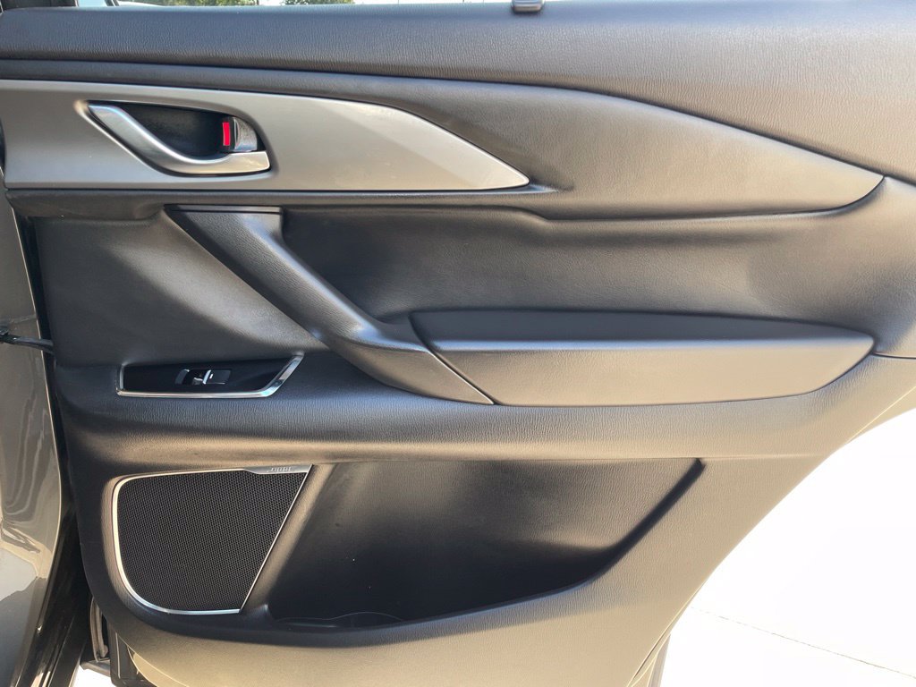 Used 2017 MAZDA CX-9 Touring FWD image 24