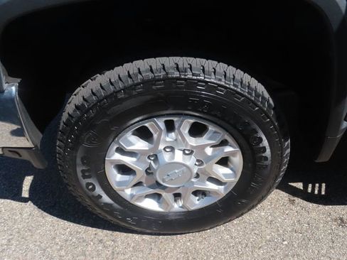 Used 2020 Chevrolet Silverado 2500 LTZ w/ LTZ Plus Package AWD/4WD image 18
