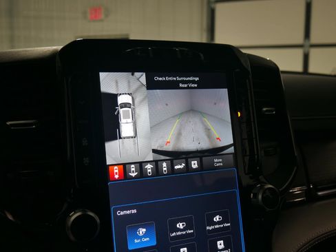 Used 2024 RAM 1500 Limited image 22