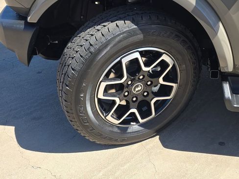 New 2026 Ford Bronco Outer Banks image 35