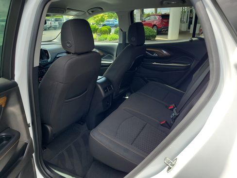 Used 2018 GMC Terrain SLE w/ Driver Convenience Package AWD/4WD image 13