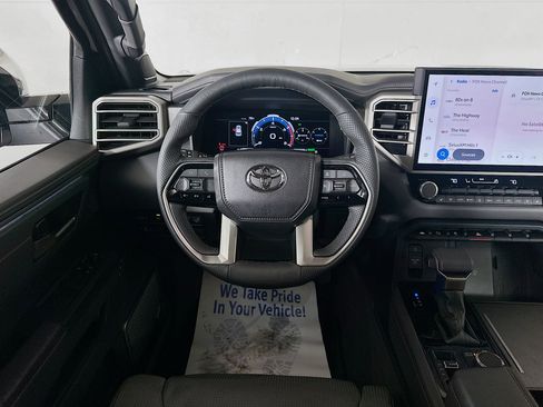 Used 2026 Toyota Sequoia Capstone AWD/4WD image 21