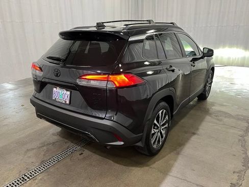 Certified 2024 Toyota Corolla Cross XLE w/ Convenience Package AWD/4WD image 4