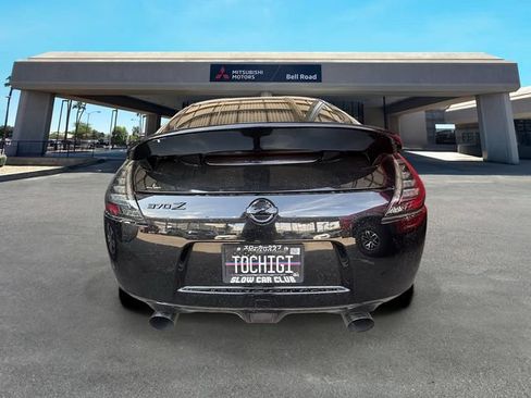 Used 2016 Nissan 370Z Coupe RWD image 7