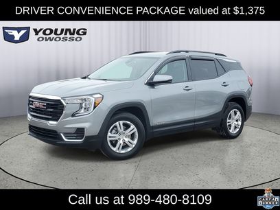 Used 2024 GMC Terrain SLE w/ Driver Convenience Package