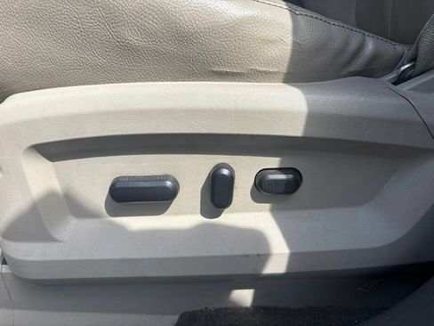 Used 2013 Ford Edge SEL FWD image 26