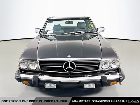 Used 1988 Mercedes-Benz 560 SL 560 SL image 2