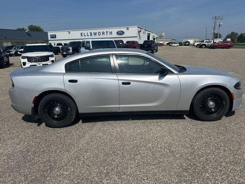 Used 2019 Dodge Charger Police image 8