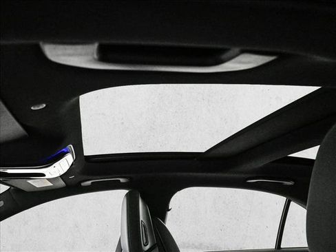 Certified 2026 Mercedes-Benz C 300 4MATIC Sedan image 17