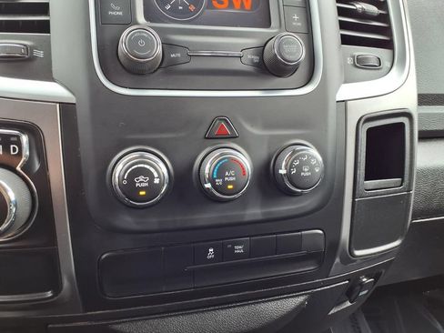Used 2024 RAM 1500 Classic SLT RWD image 9