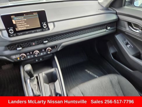 Used 2025 Honda Accord SE image 16
