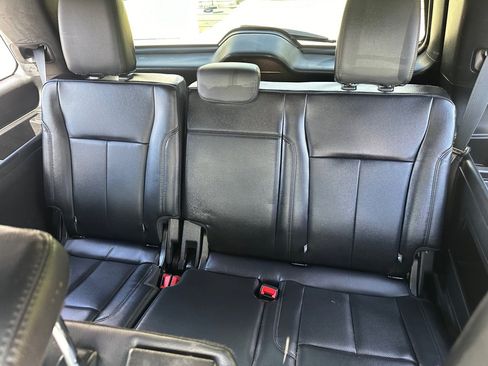 Used 2021 Ford Expedition XLT image 22