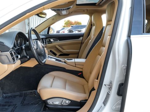 Used 2016 Porsche Panamera S w/ Premium Package Plus image 3