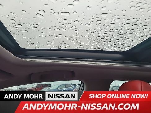 Used 2018 Toyota Camry XSE image 19