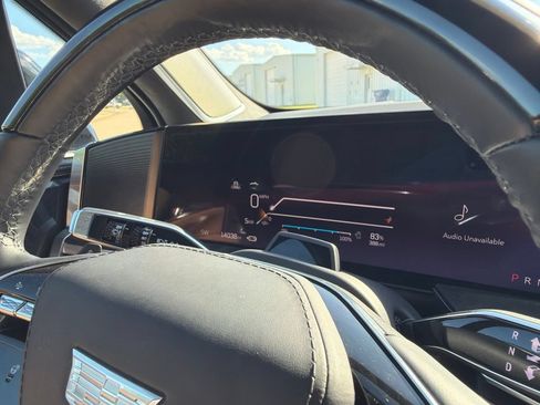 Used 2025 Cadillac Escalade IQ Sport 2 AWD/4WD image 24