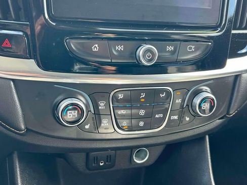 Certified 2021 Chevrolet Traverse LT AWD/4WD image 31