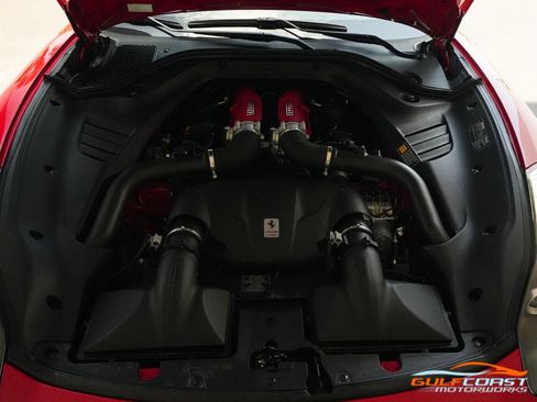 Used 2015 Ferrari California T image 44